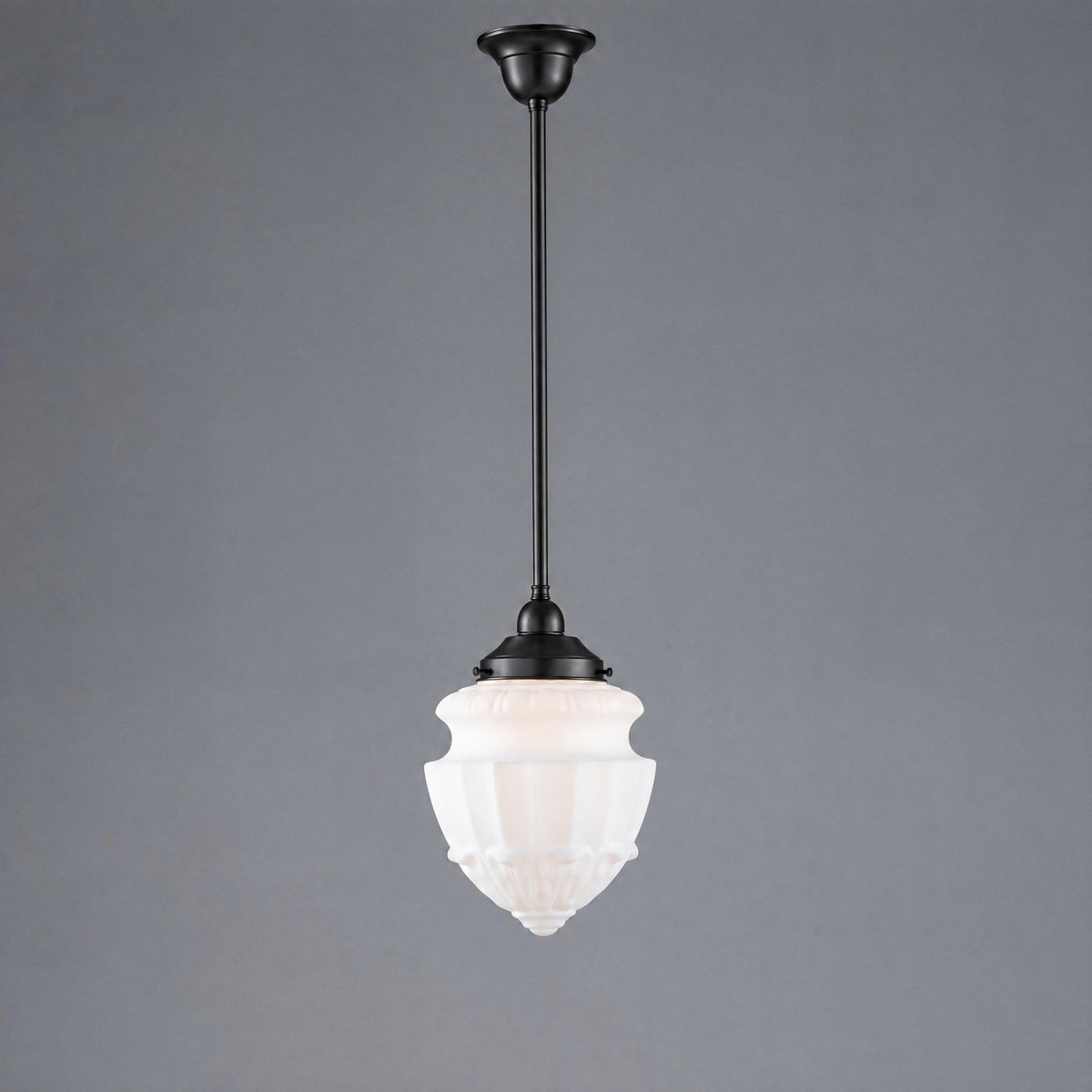 Chelsea 8" Shade 1/2" x 1/2m Rod Set, Patina