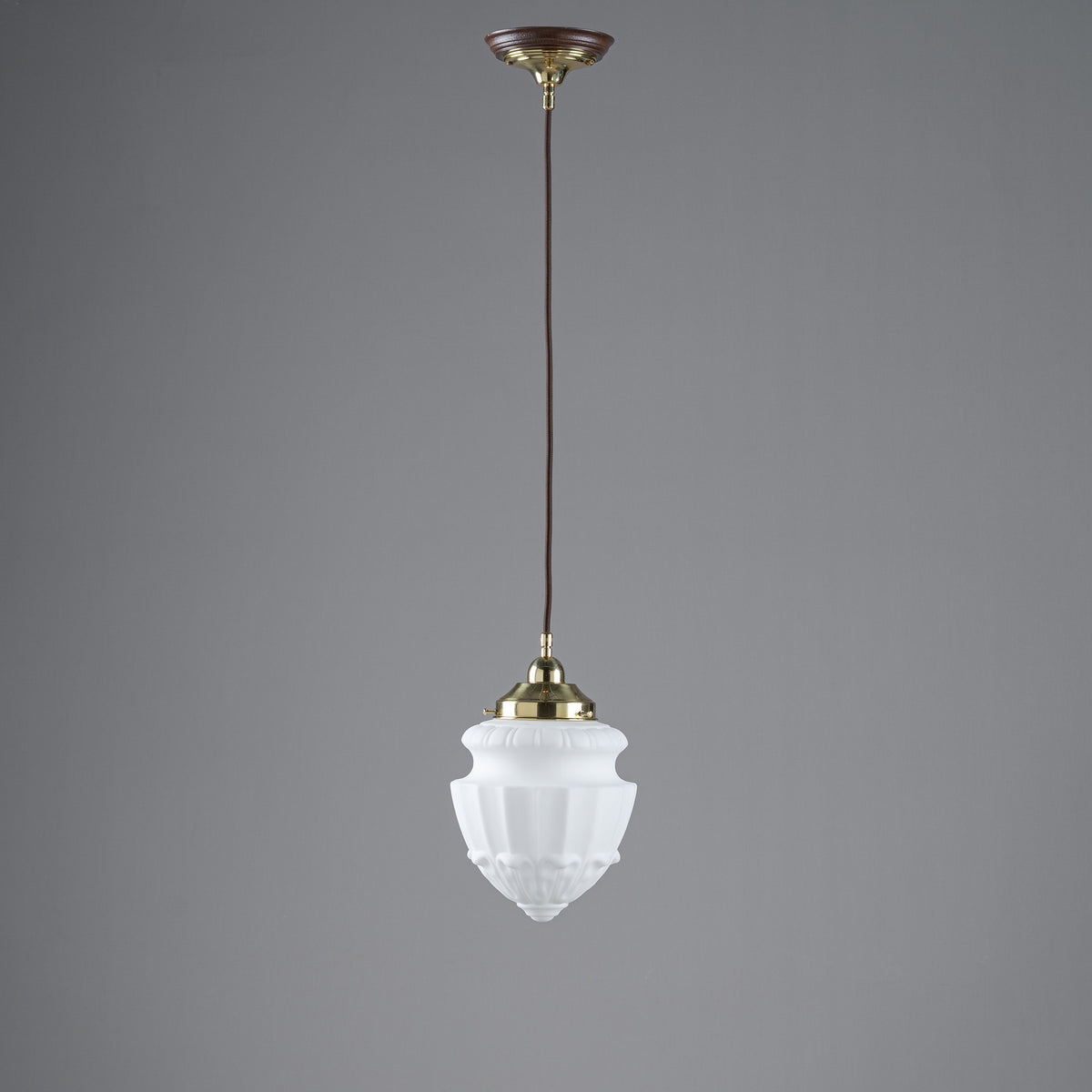 Chelsea 8" Shade Cloth Cord Suspension, Polished Brass