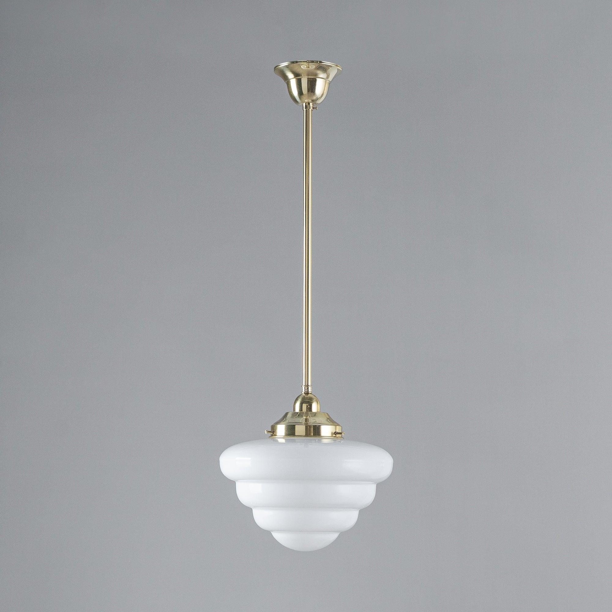 Beehive Opal Gloss Glass on Rod Set 1/2" 1/2m, Polished Brass