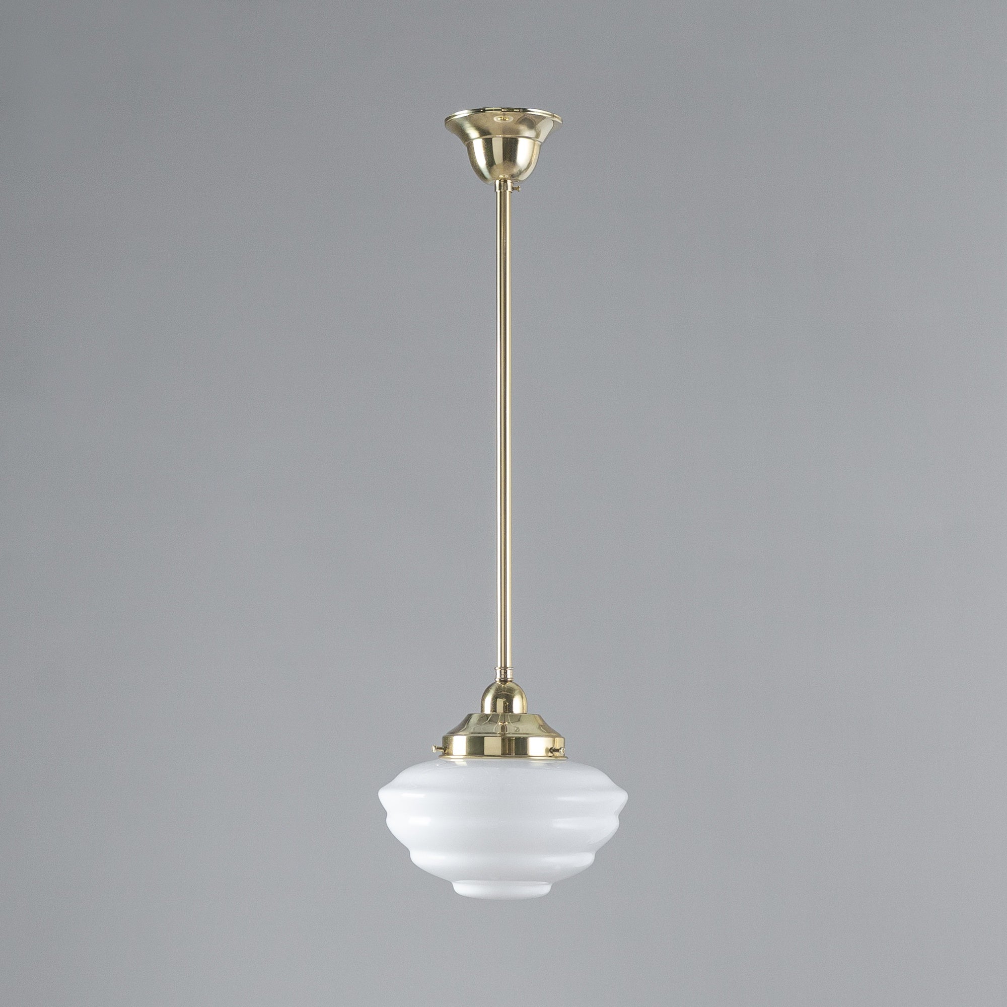 Cannes Opal Gloss Glass on Rod Set 1/2" 1/2m, Polished Brass