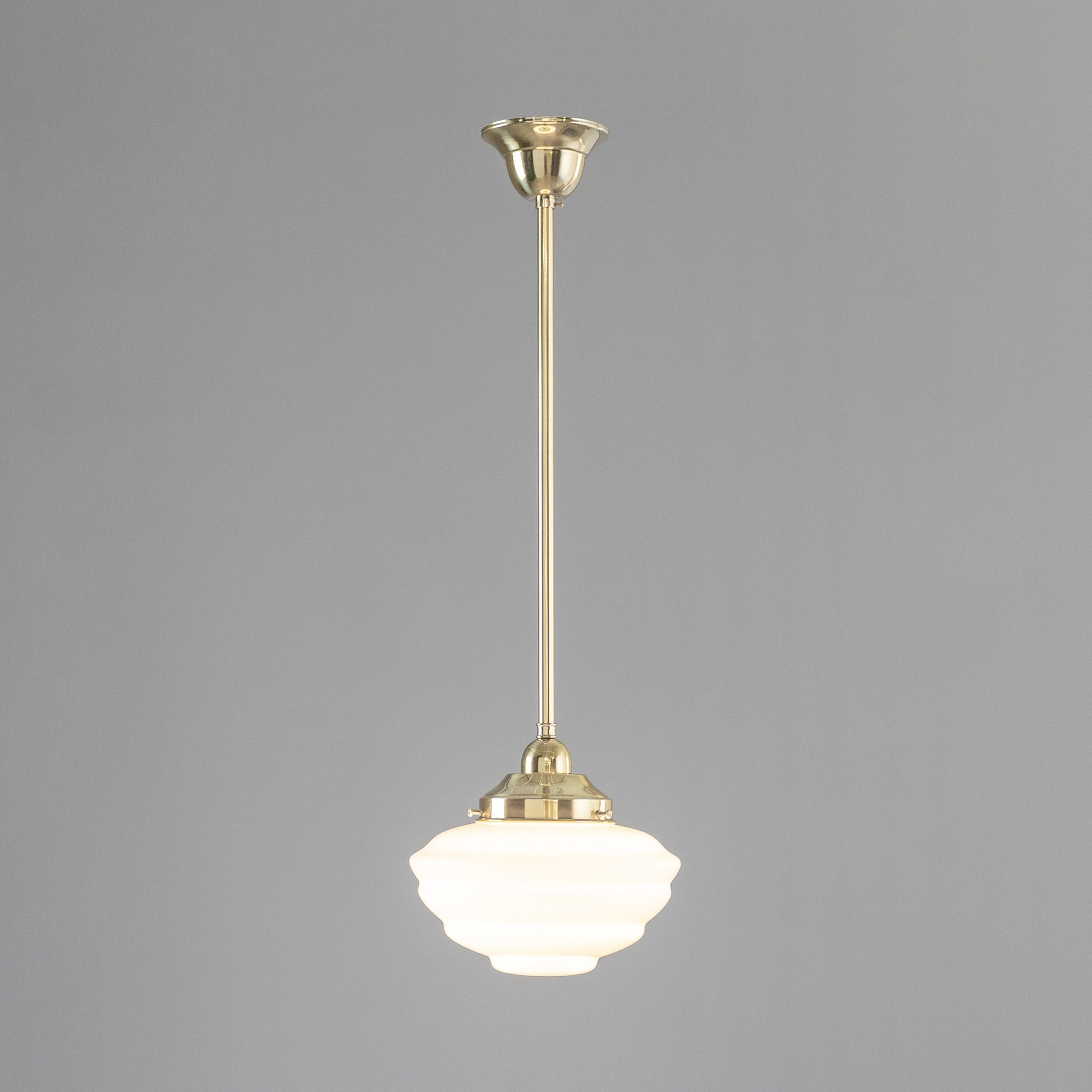 Cannes Opal Gloss Glass on Rod Set 1/2" 1/2m, Polished Brass