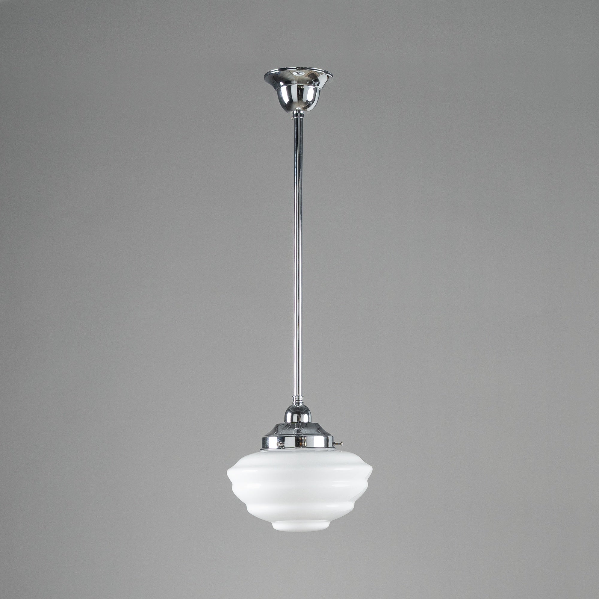 Cannes Opal Gloss Glass on Rod Set 1/2" 1/2m, Chrome