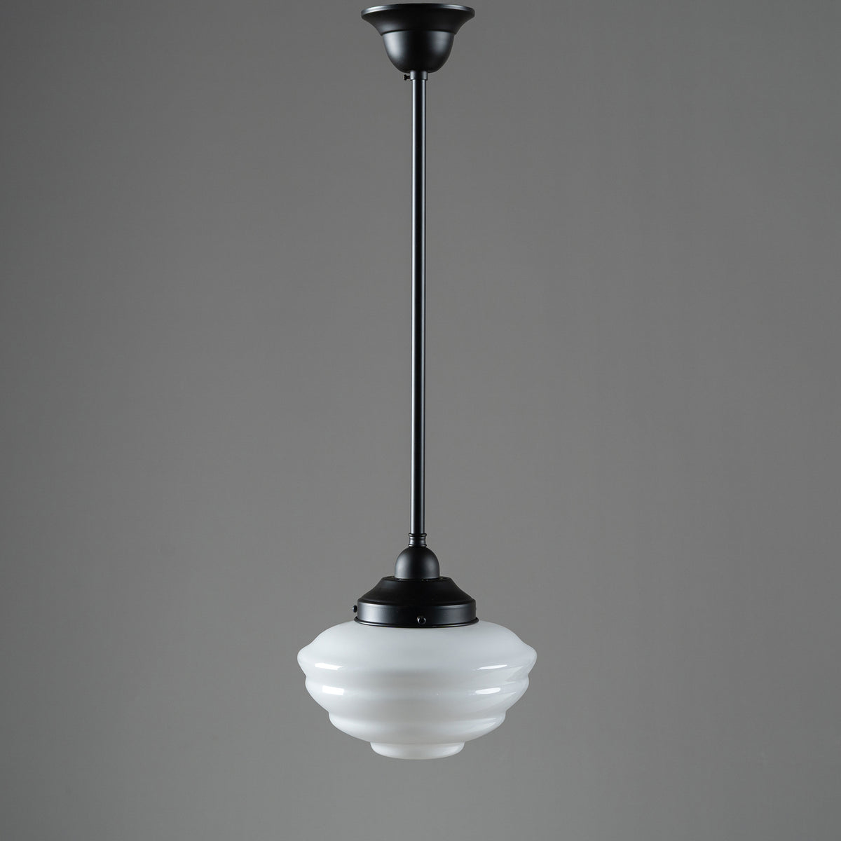 Cannes Opal Gloss Glass on Rod Set 1/2" 1/2m, Patina