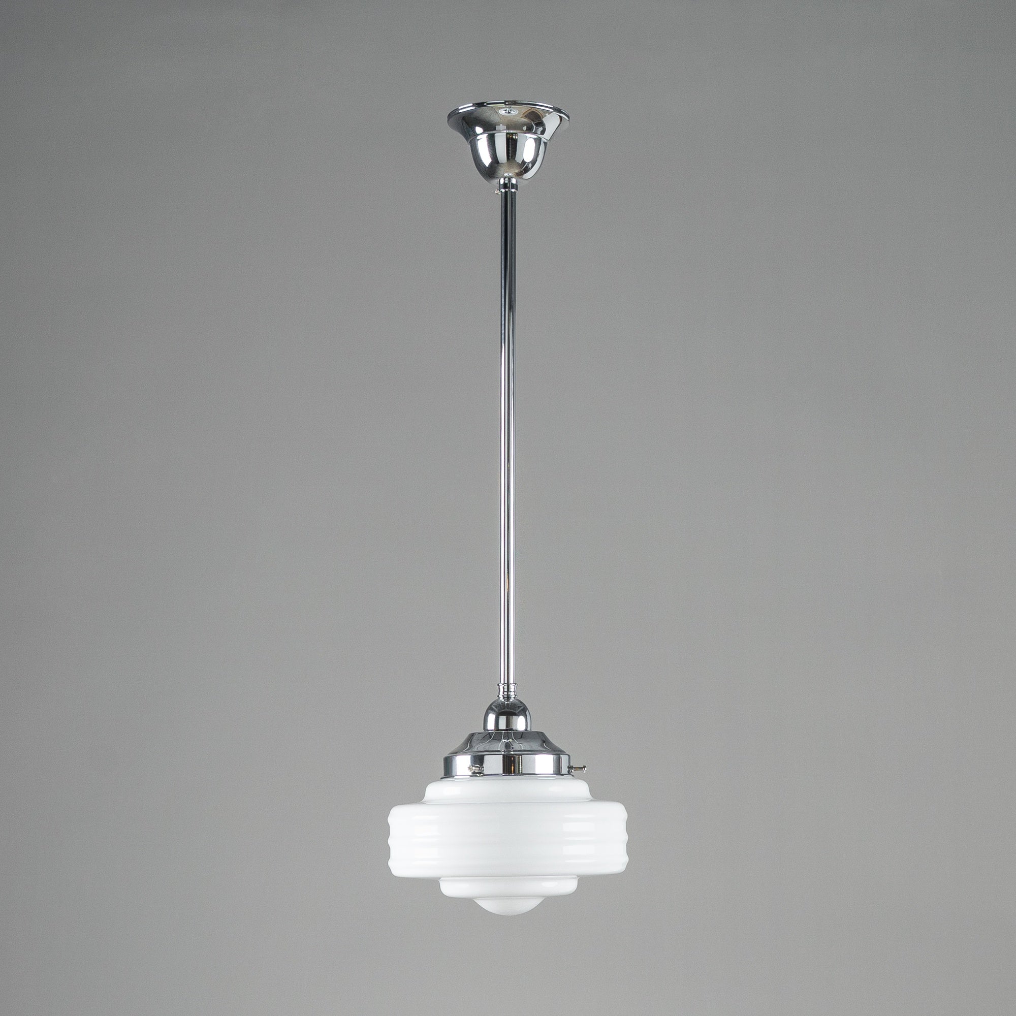 Chateau Opal Gloss Glass on Rod Set 1/2" 1/2m, Chrome