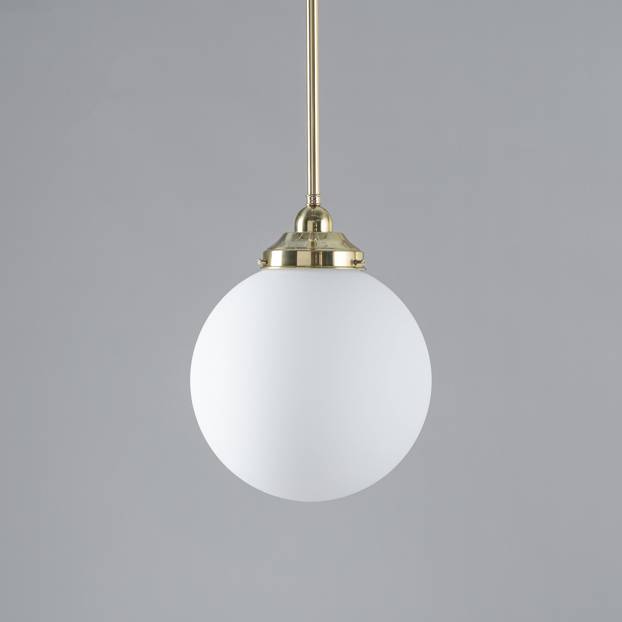 Sphere 10" Opal Matte Glass on Rod Set 1/2" 1/2m, Polished Brass