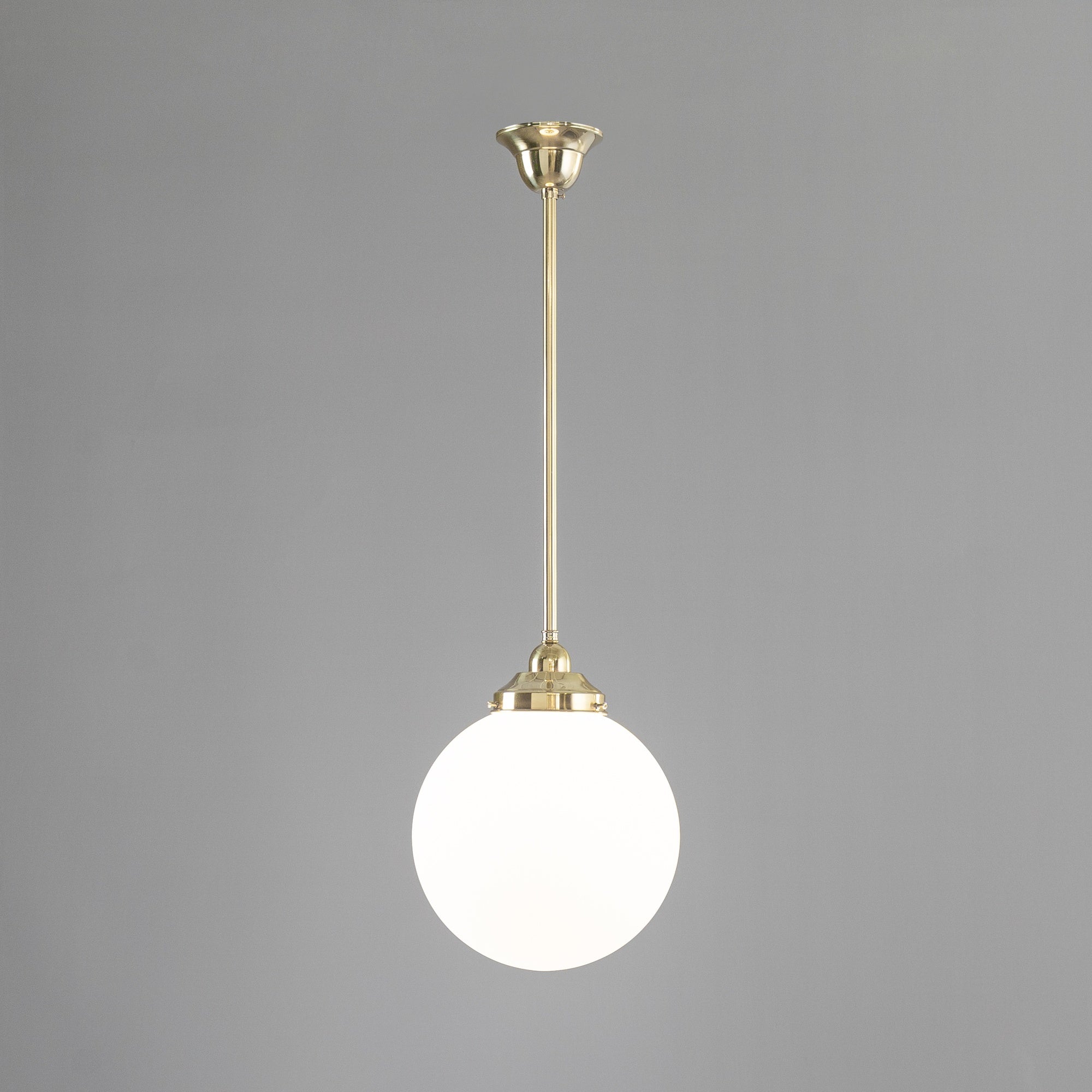 Sphere 10" Opal Matte Glass on Rod Set 1/2" 1/2m, Polished Brass