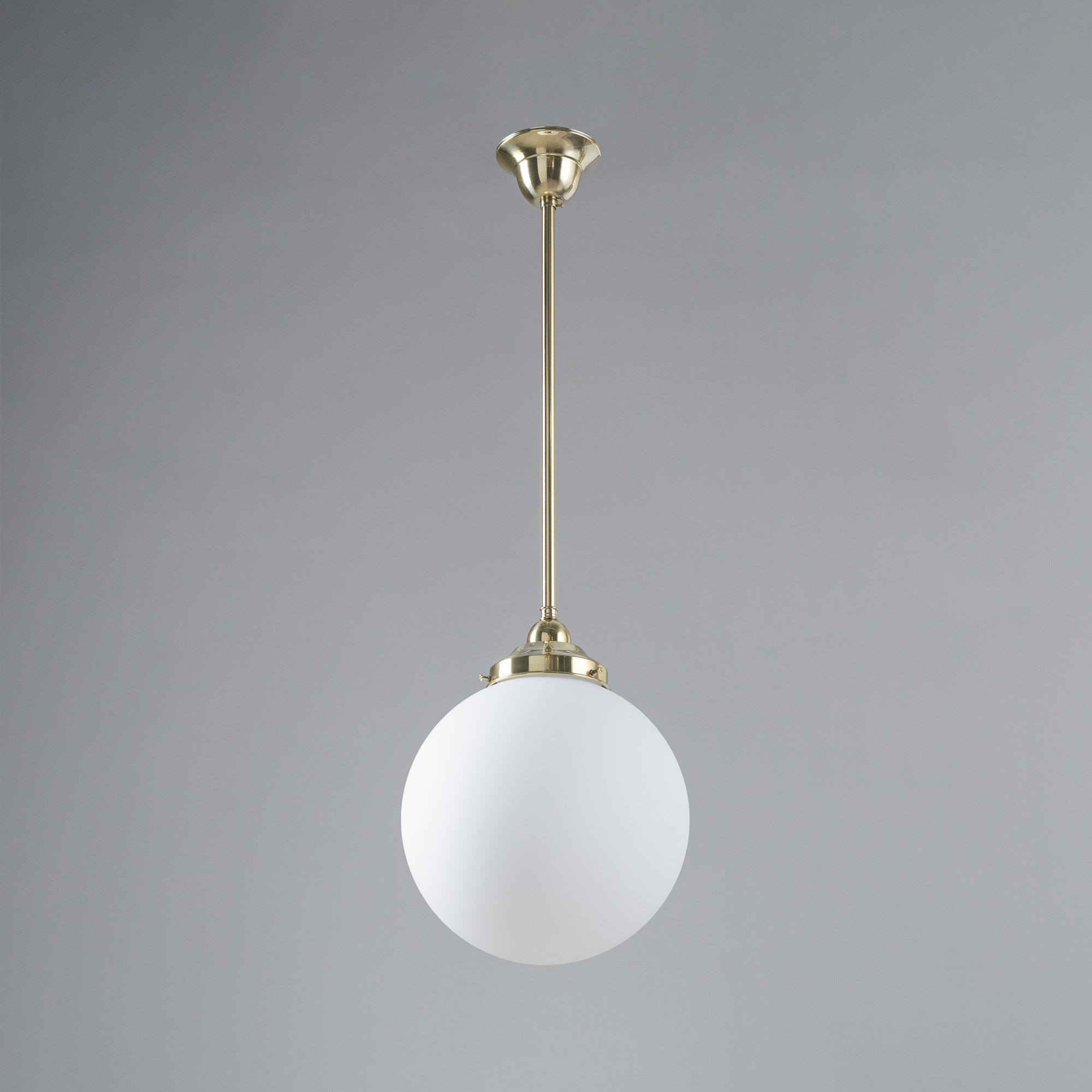 Sphere 10" Opal Matte Glass on Rod Set 1/2" 1/2m, Polished Brass