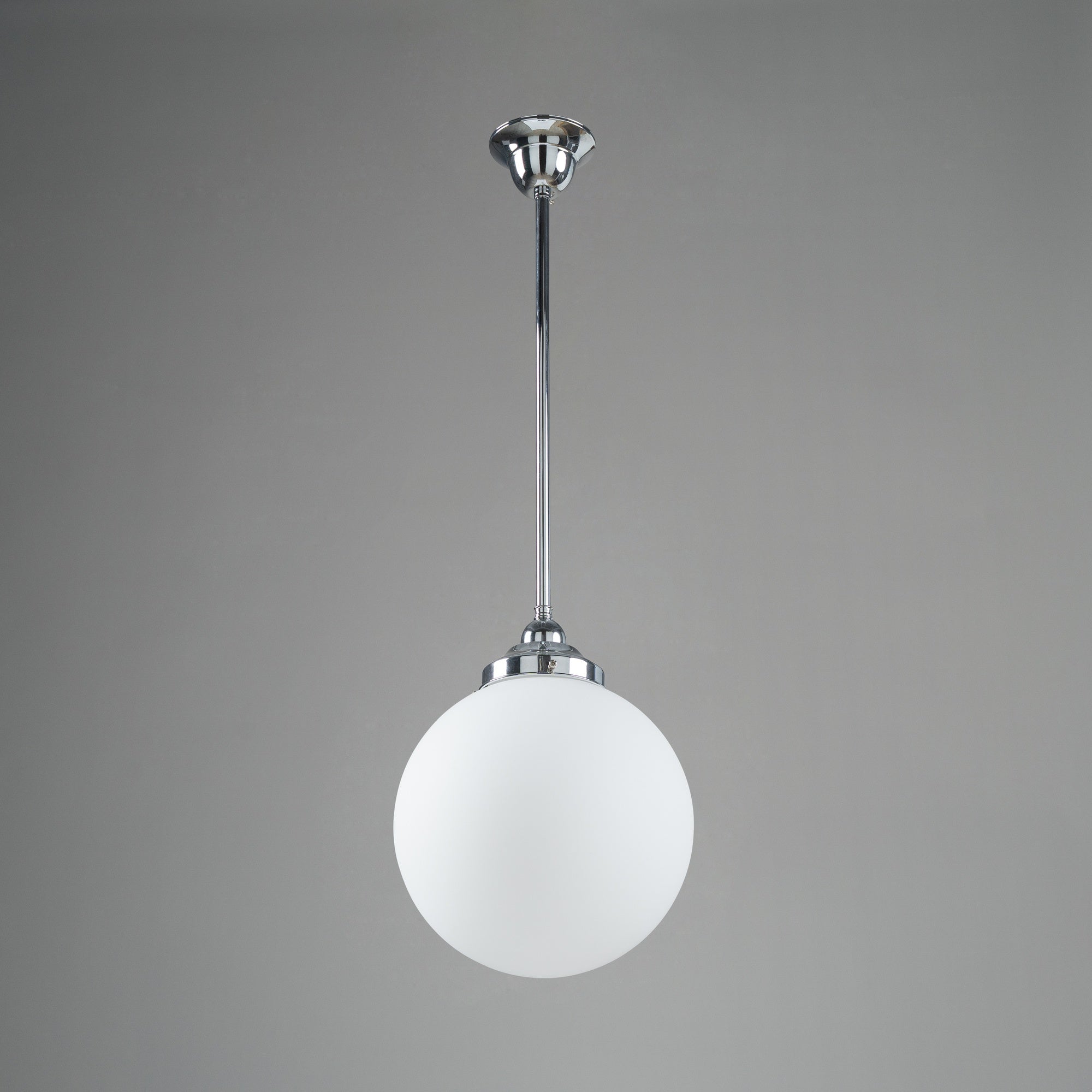Sphere 10" Opal Matte Glass on Rod Set 1/2" 1/2m, Chrome