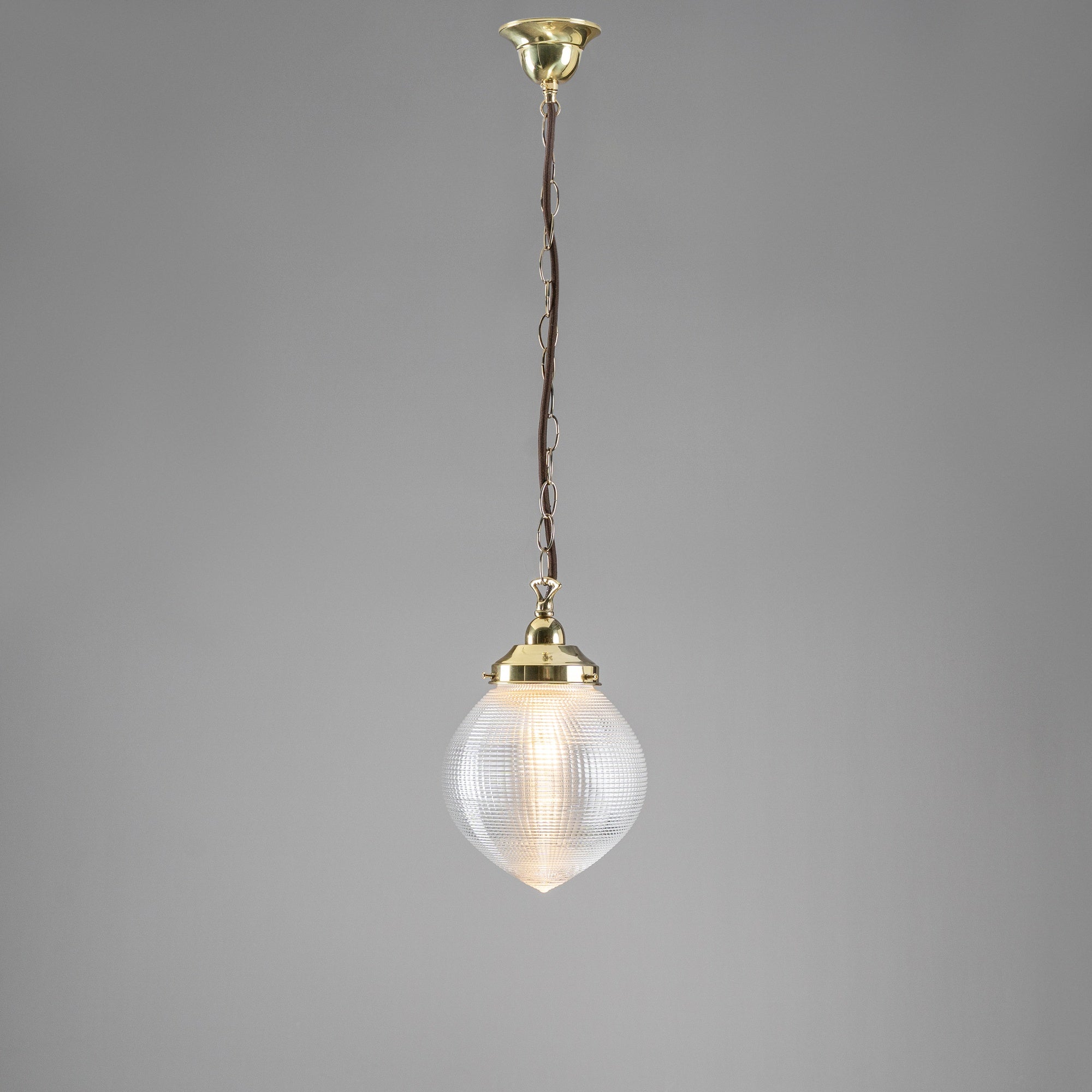 Teardrop Hallophane 8" w Chain Suspension, Polished Brass