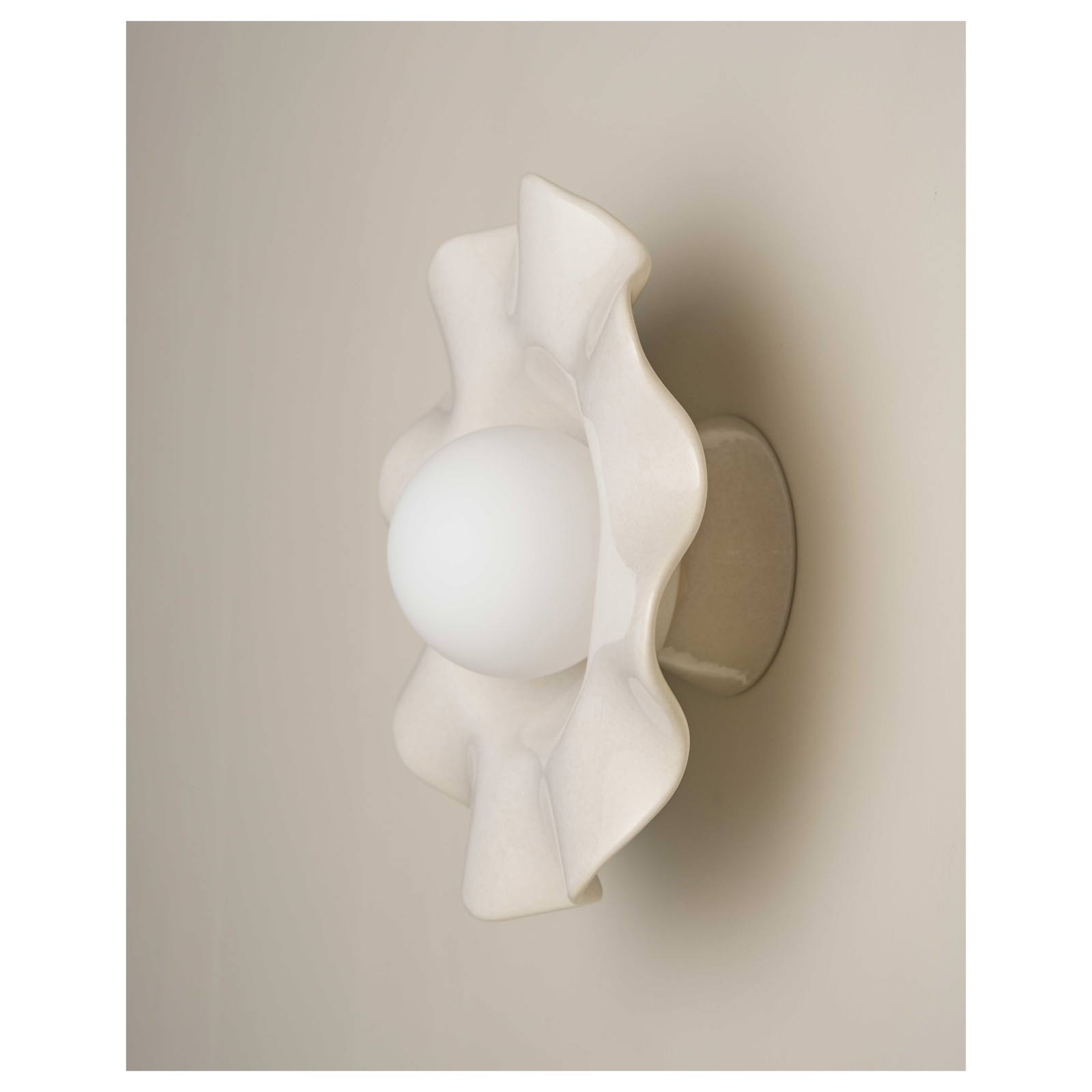 Pearl Wall Sconce, Coast