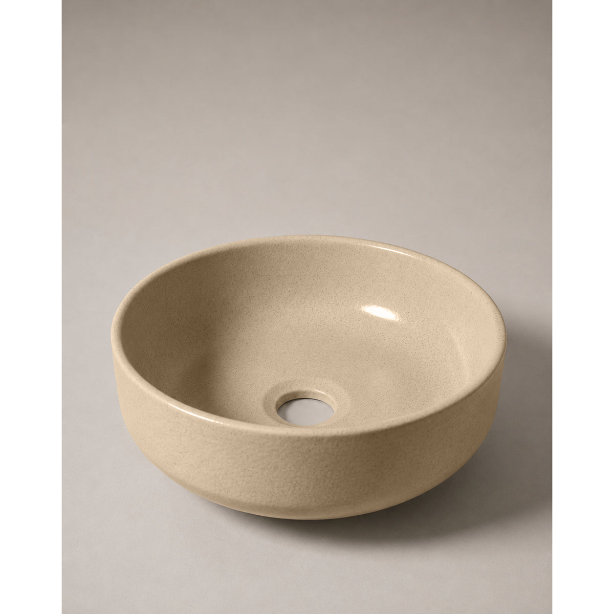 Clay 300 Dish Basin, Sand
