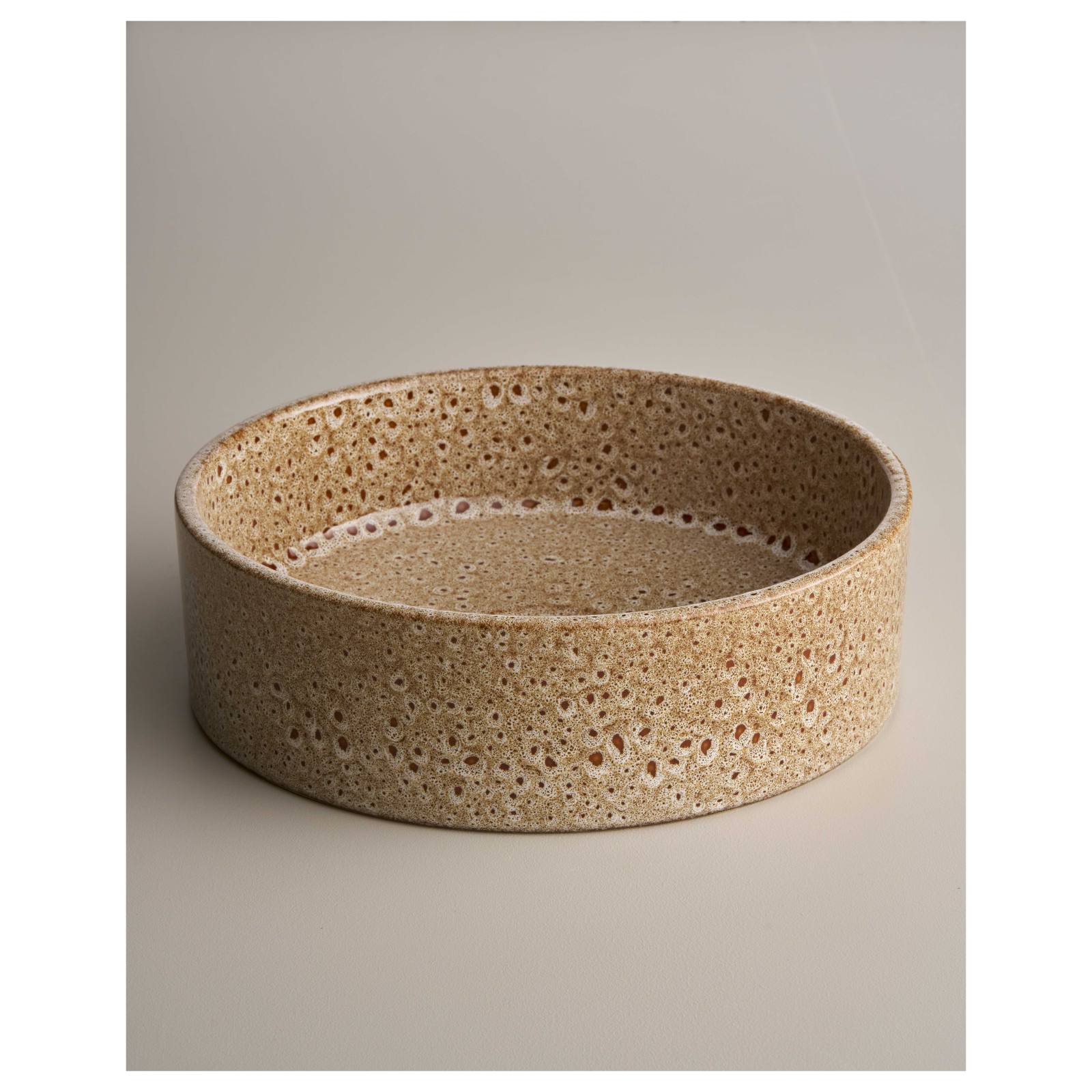 Clay 400 Round Basin, White Ochre