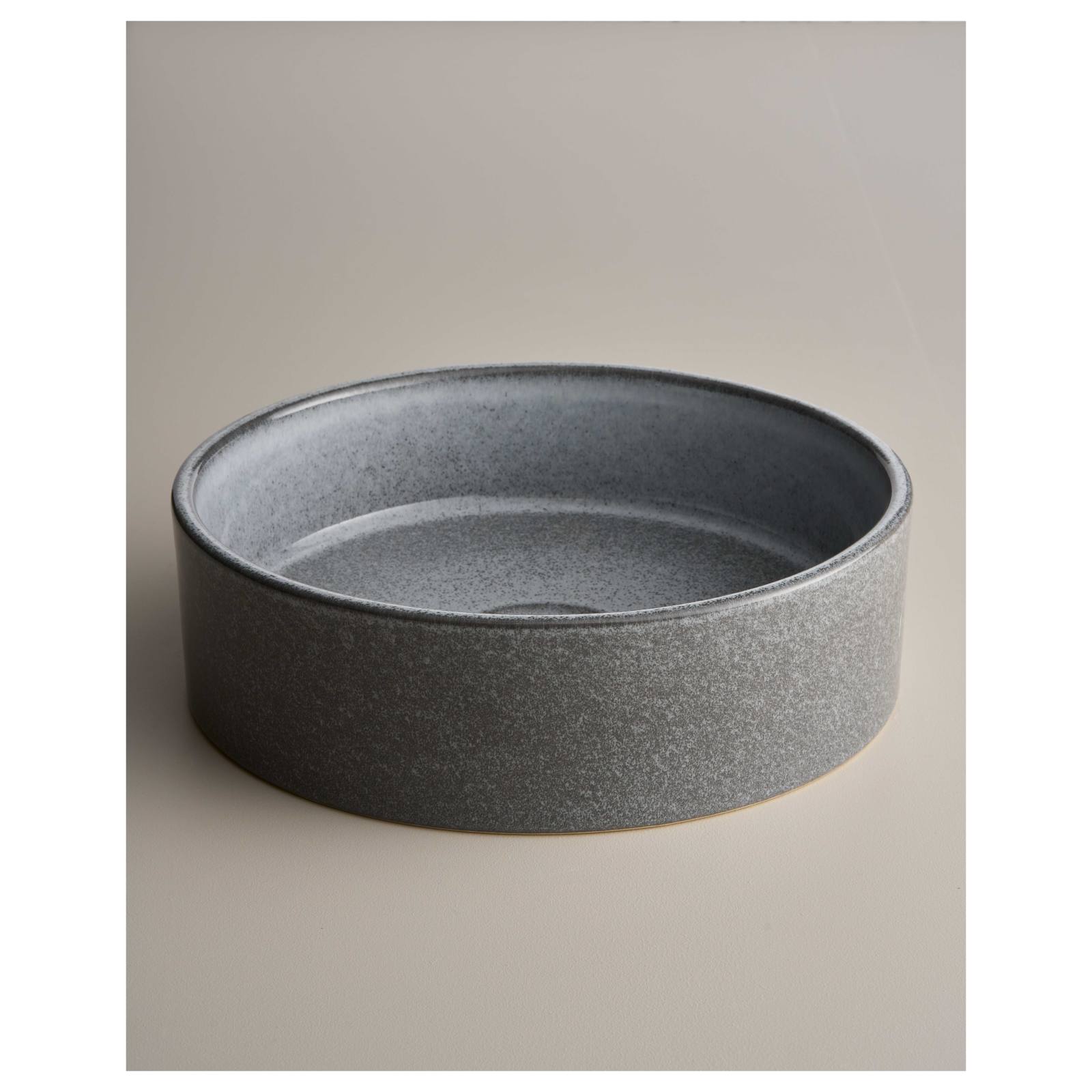 Clay 400 Round Basin, Storm