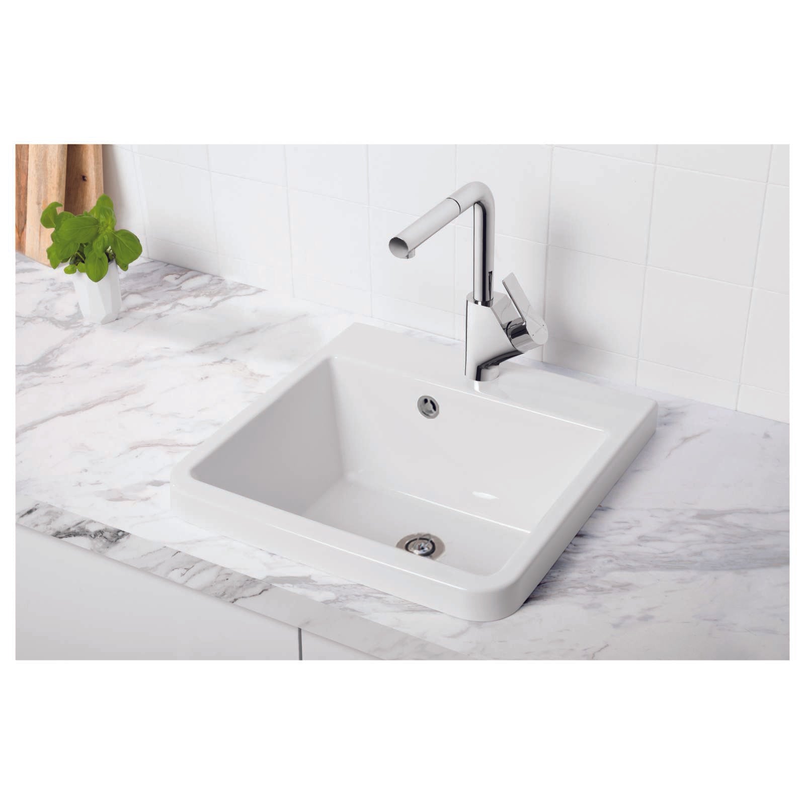 Turner Hastings Belfast 60x46cm Fine Fireclay Sink, White