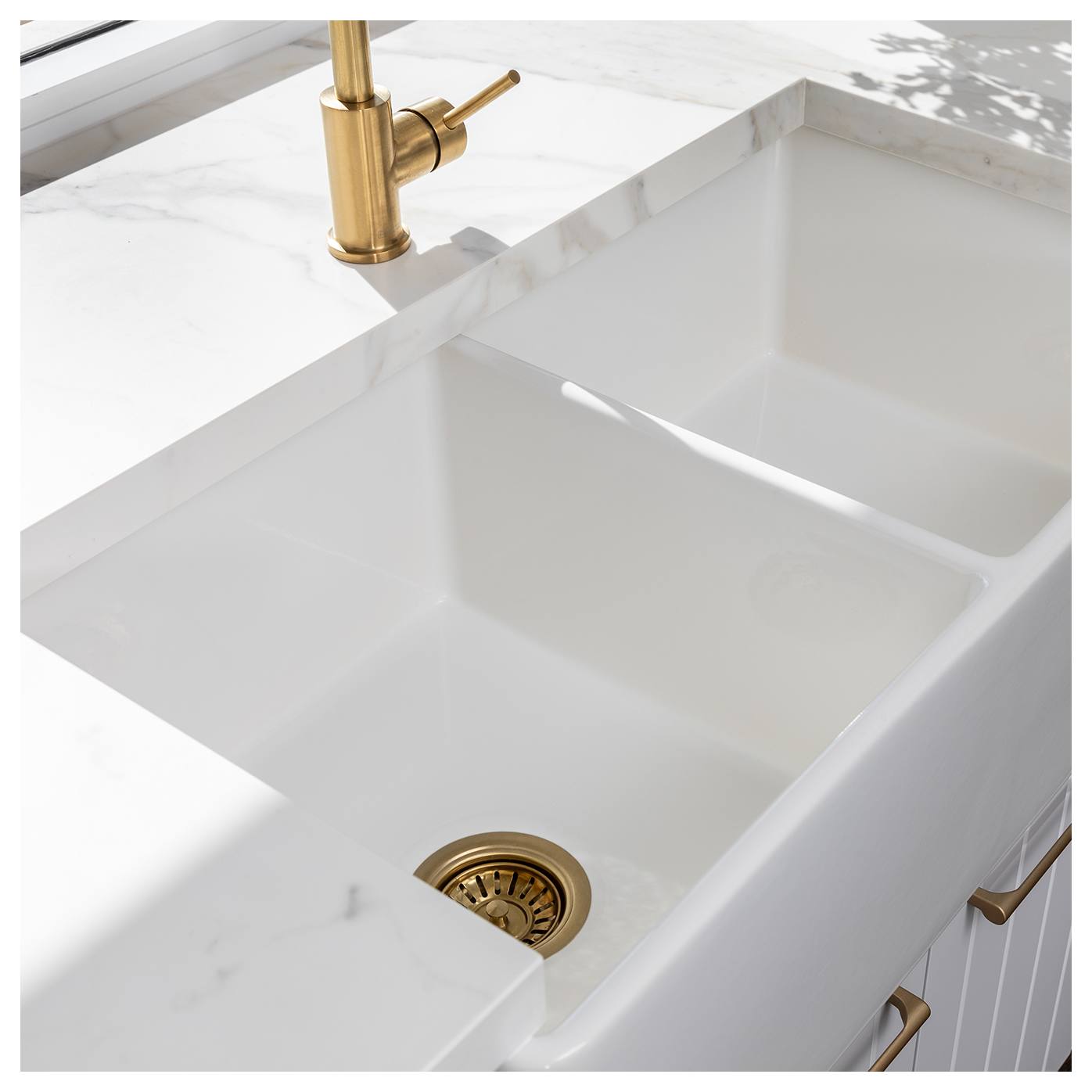 Turner Hastings 90x50mm Basket Waste, Brushed Brass