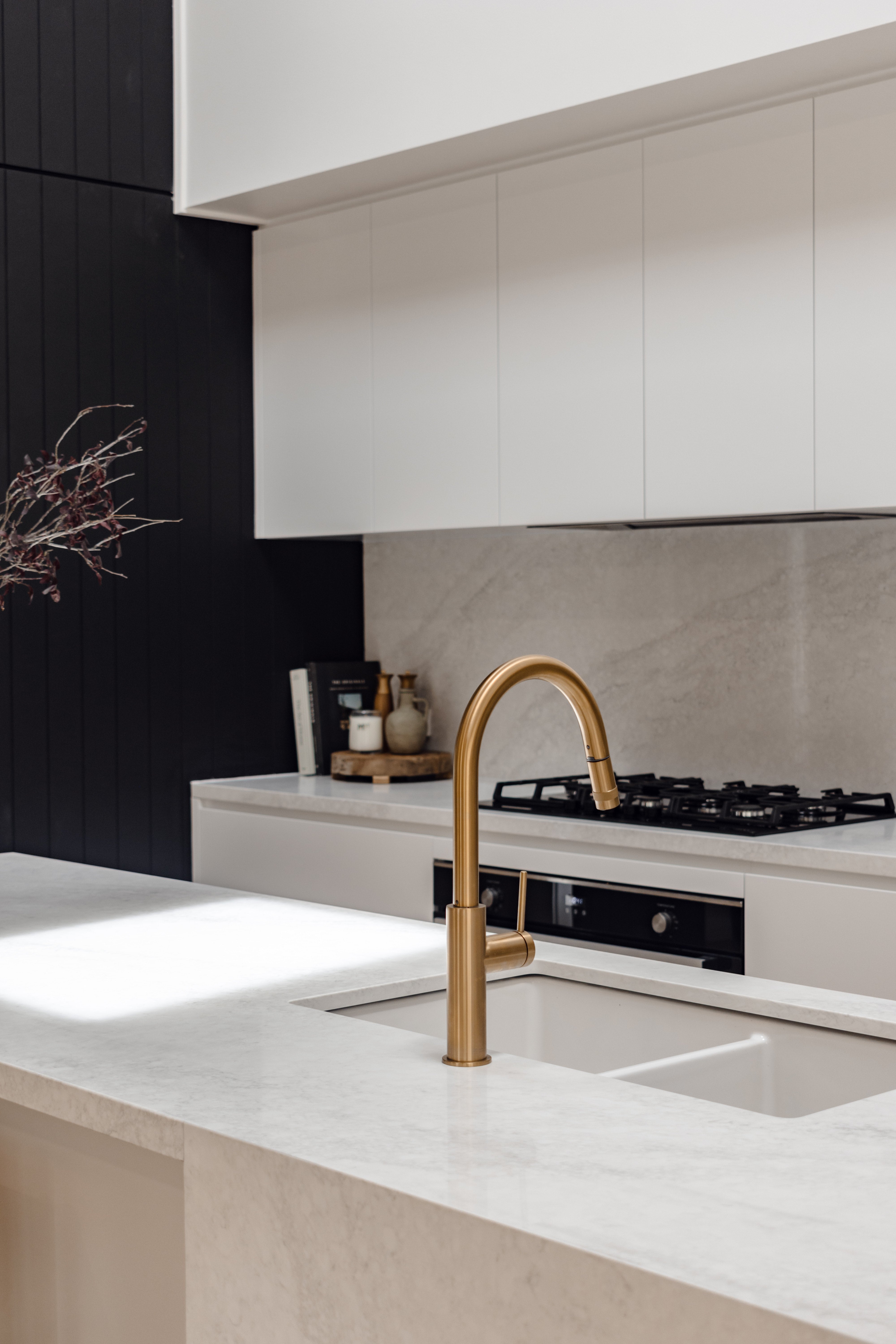 Cuisine 85x46cm Double Inset Undermount Fine Fireclay Sink, Gloss White