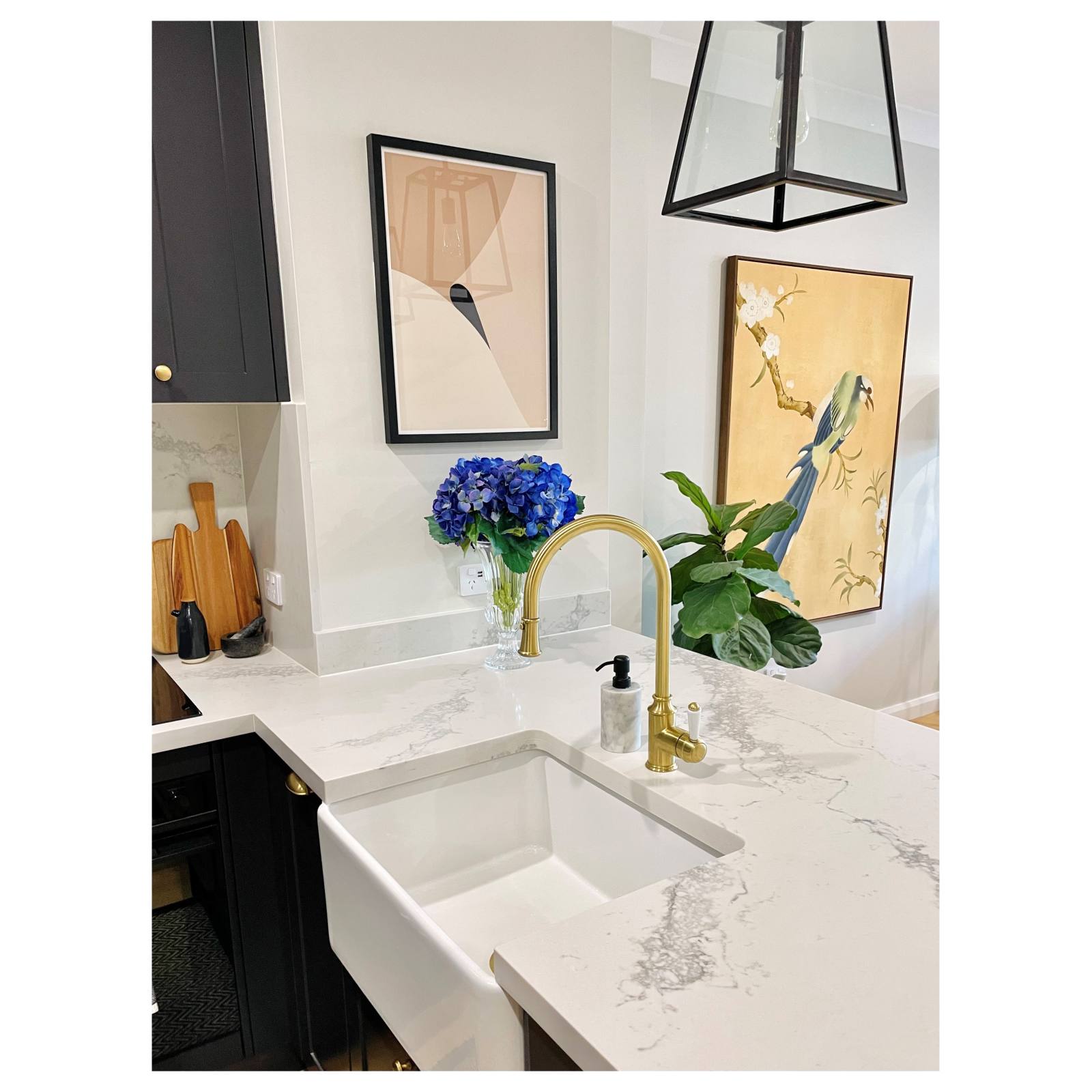 Turner Hastings Novi 50x46cm Fireclay Sink, Gloss White