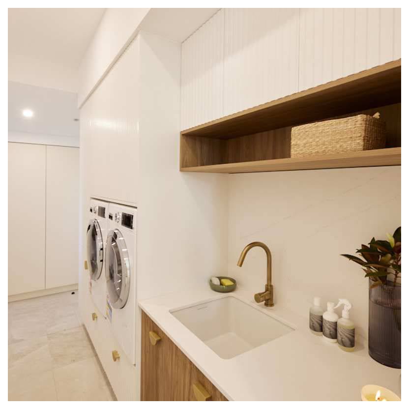 Turner Hastings Novi 50x46cm Fireclay Sink, Gloss White