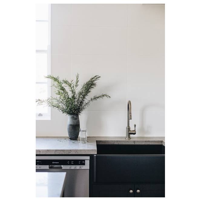 Turner Hastings Novi 75x46cm Fireclay Sink, Matte Black