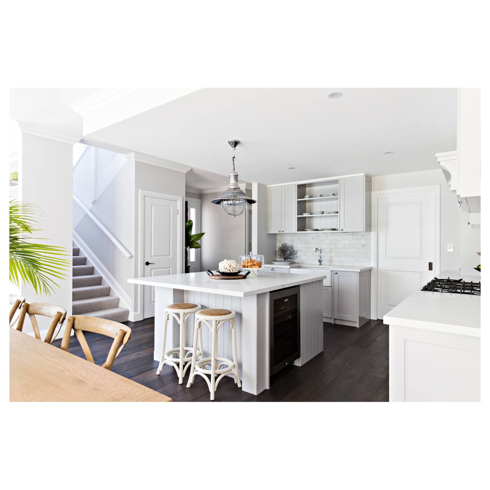 Turner Hastings Novi 76x46cm Single Fireclay Butler Sink, Gloss White