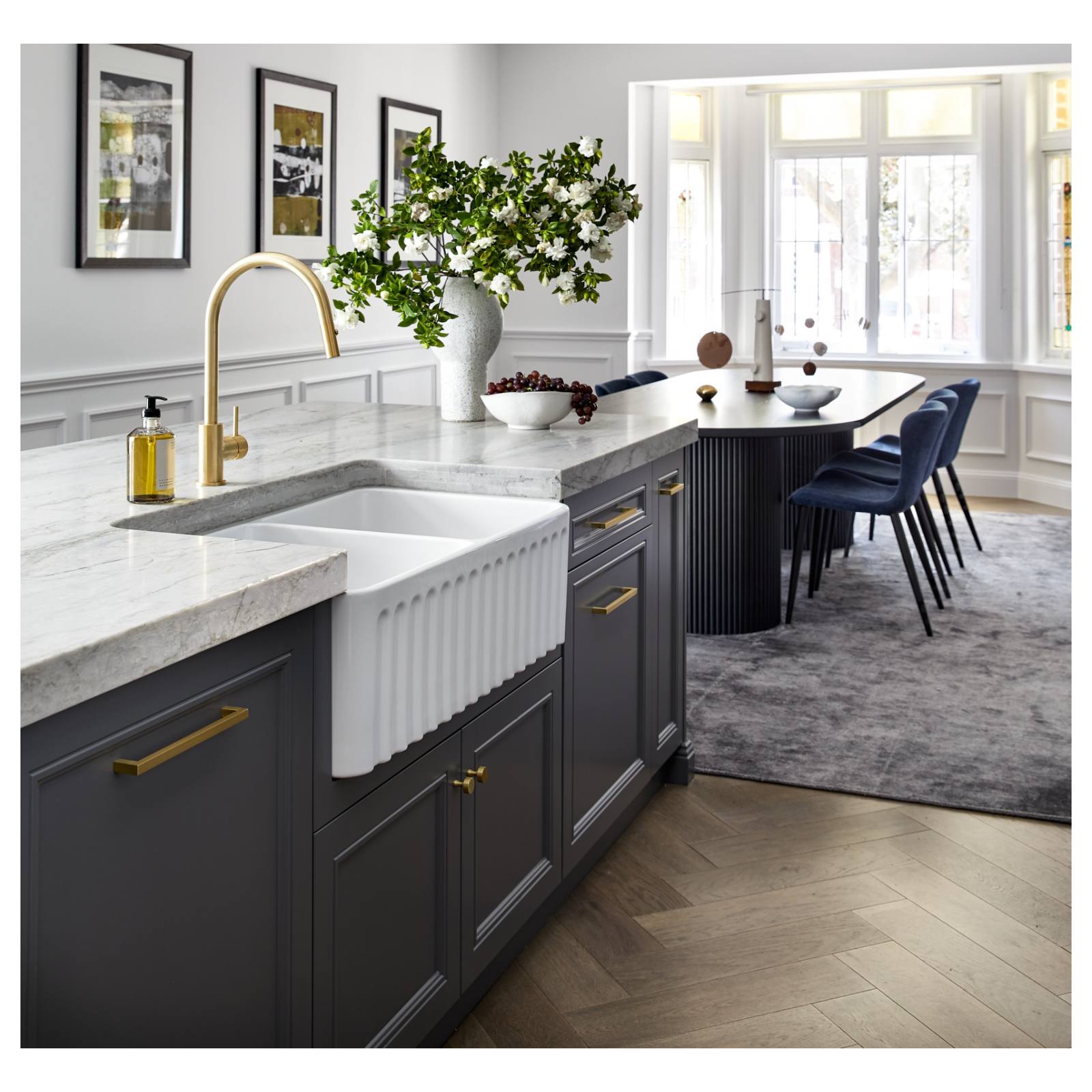 Turner Hastings Novi 85x46cm Double Fireclay Butler Sink, Gloss White