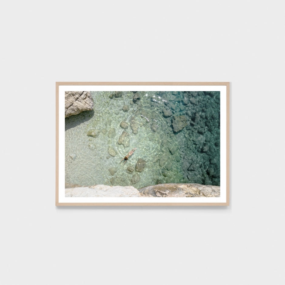 WARBLUBEAG4_Blue Beach Print 87 x 122cm