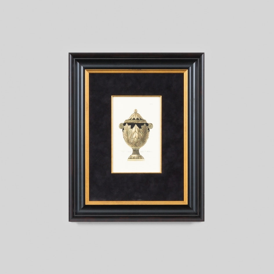 WARFEVAS15B1_Vase Plate Black XV