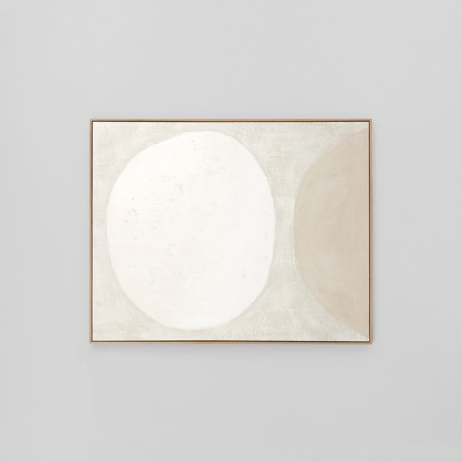 WARFOSCUWH2F_Sculpture White 2 Framed Painting