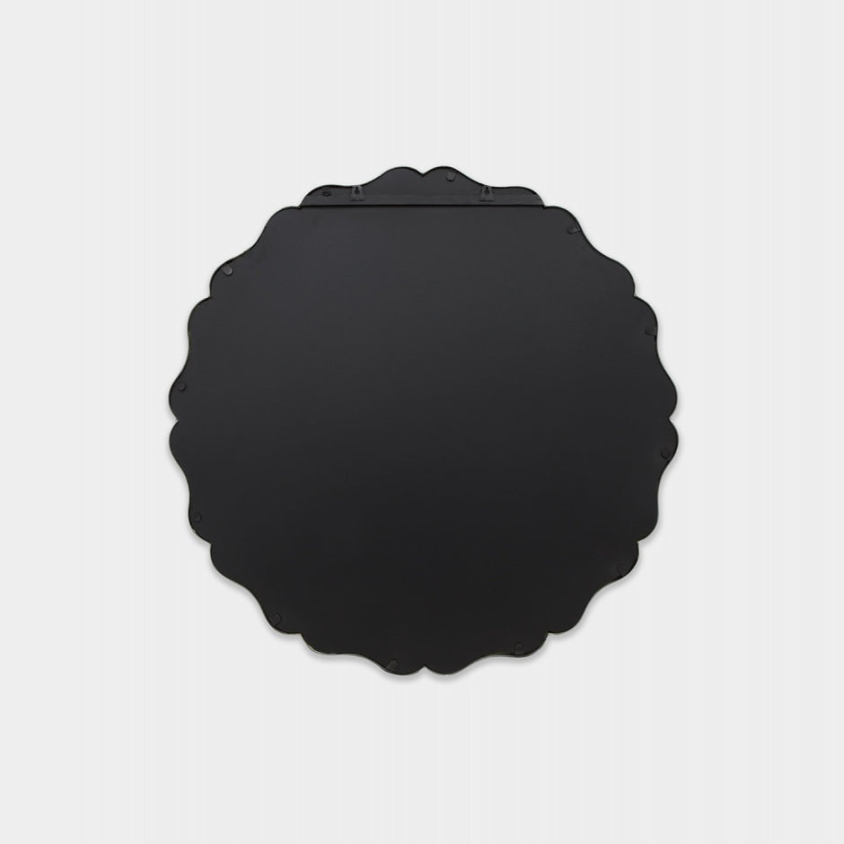 WARMFABEBL_Abella Black Mirror