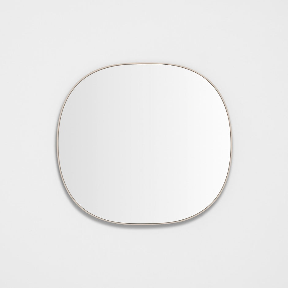 WARMFBOB65SA_Bob Sand Mirror 65 x 70