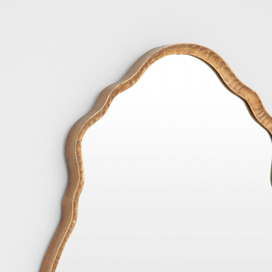 WARMFBOUG_Boutique Gold Mirror