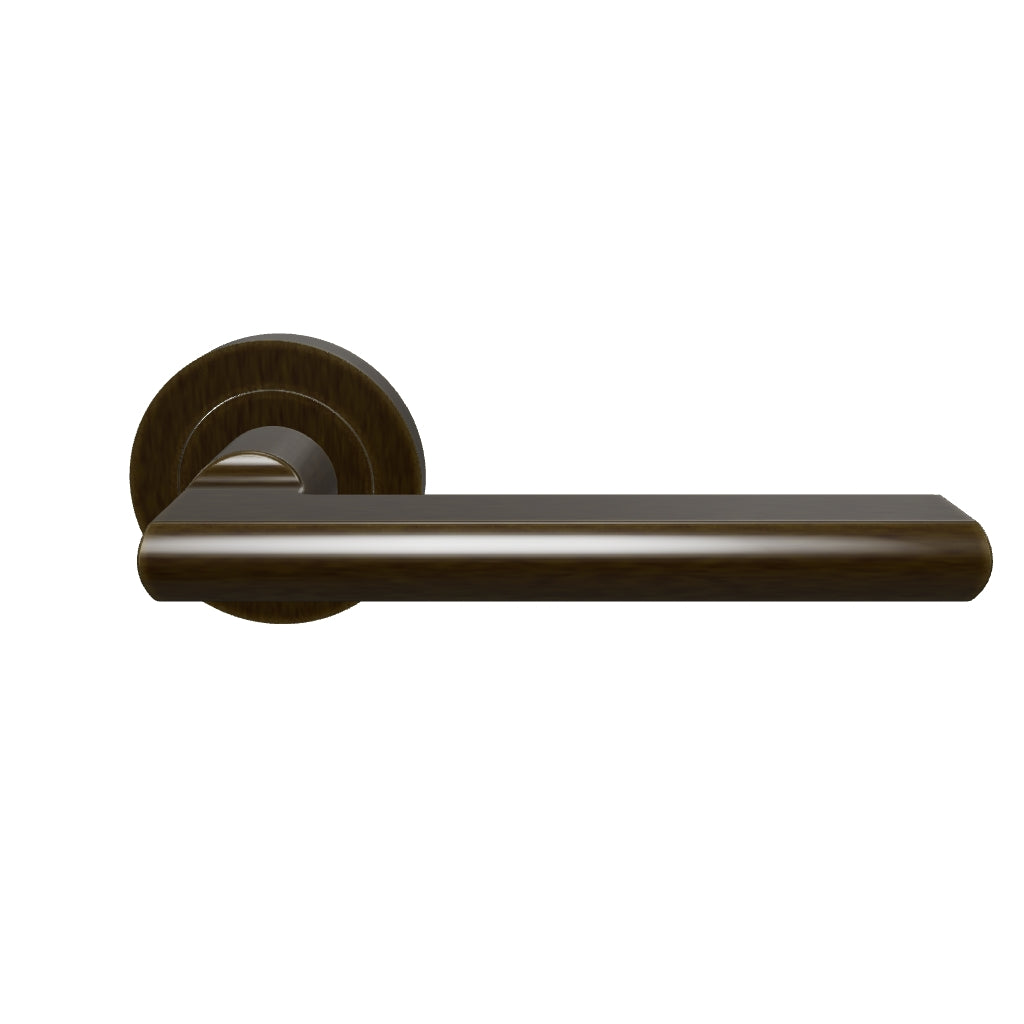 Baltimore Lever on Round Rose Signature Brass